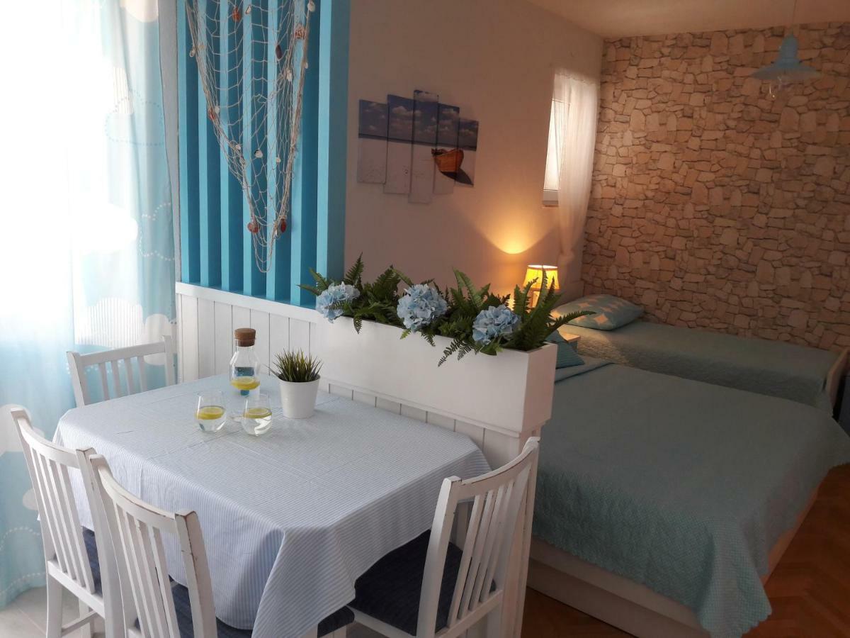 Nina Hotel Baska Voda Bagian luar foto
